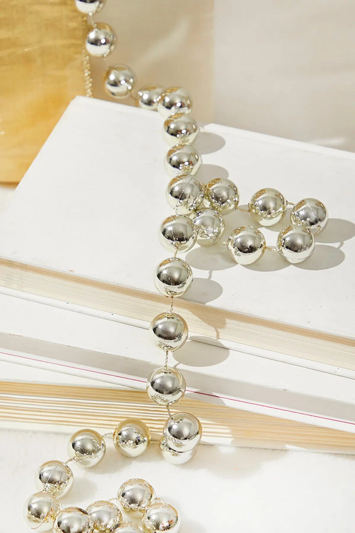 Decorator's Warehouse Christmas Accents^8.8' Bead Garland - Silver