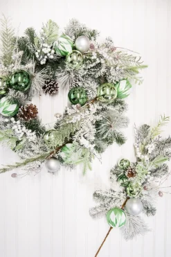 Decorator's Warehouse Christmas Wreaths^24” Christmas Pine/Ball Wreath
