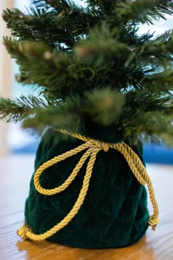 Decorator's Warehouse Christmas Accents^18” Christmas Tree In Green Decorative Bag