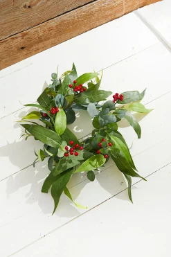 Decorator's Warehouse Christmas Accents^6.5" Eucalyptus & Berry Ring
