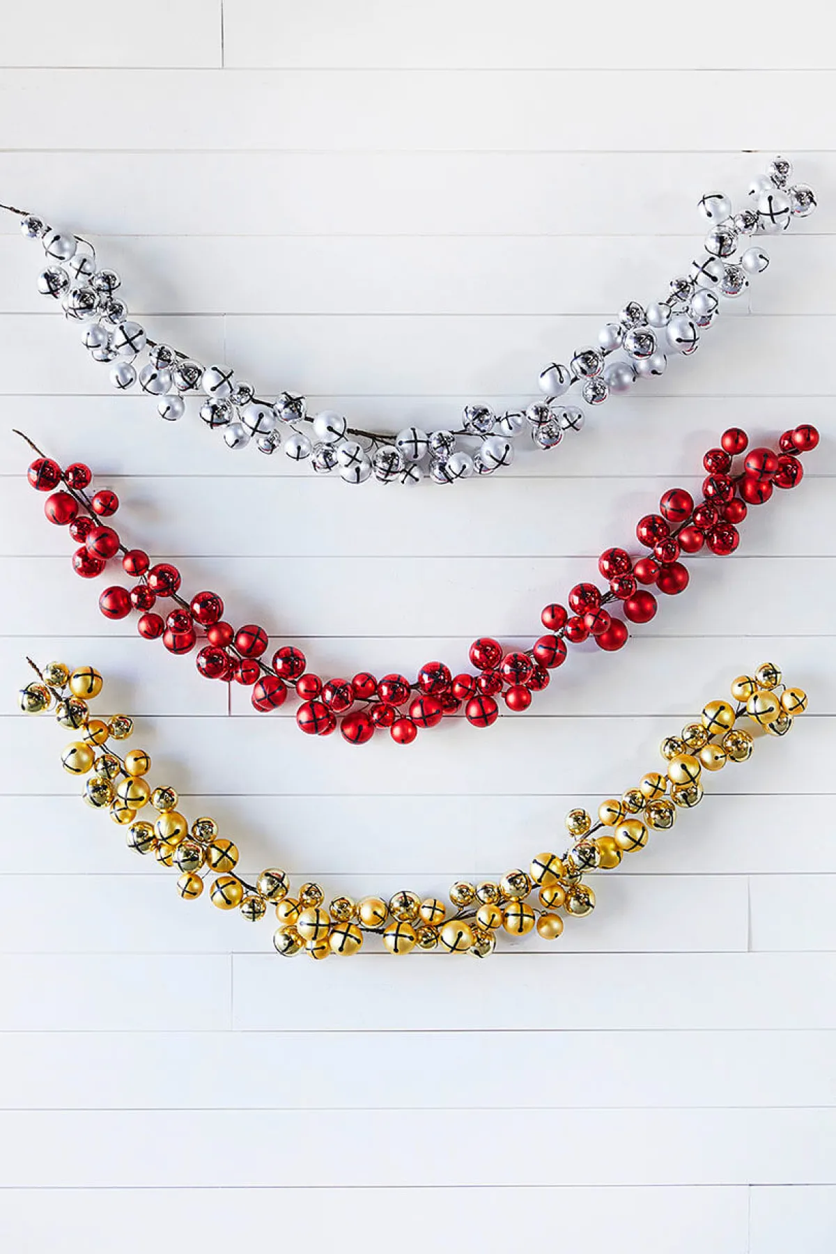 Decorator's Warehouse Christmas Garlands^5’ Holiday Silver Jingle Bells Garland
