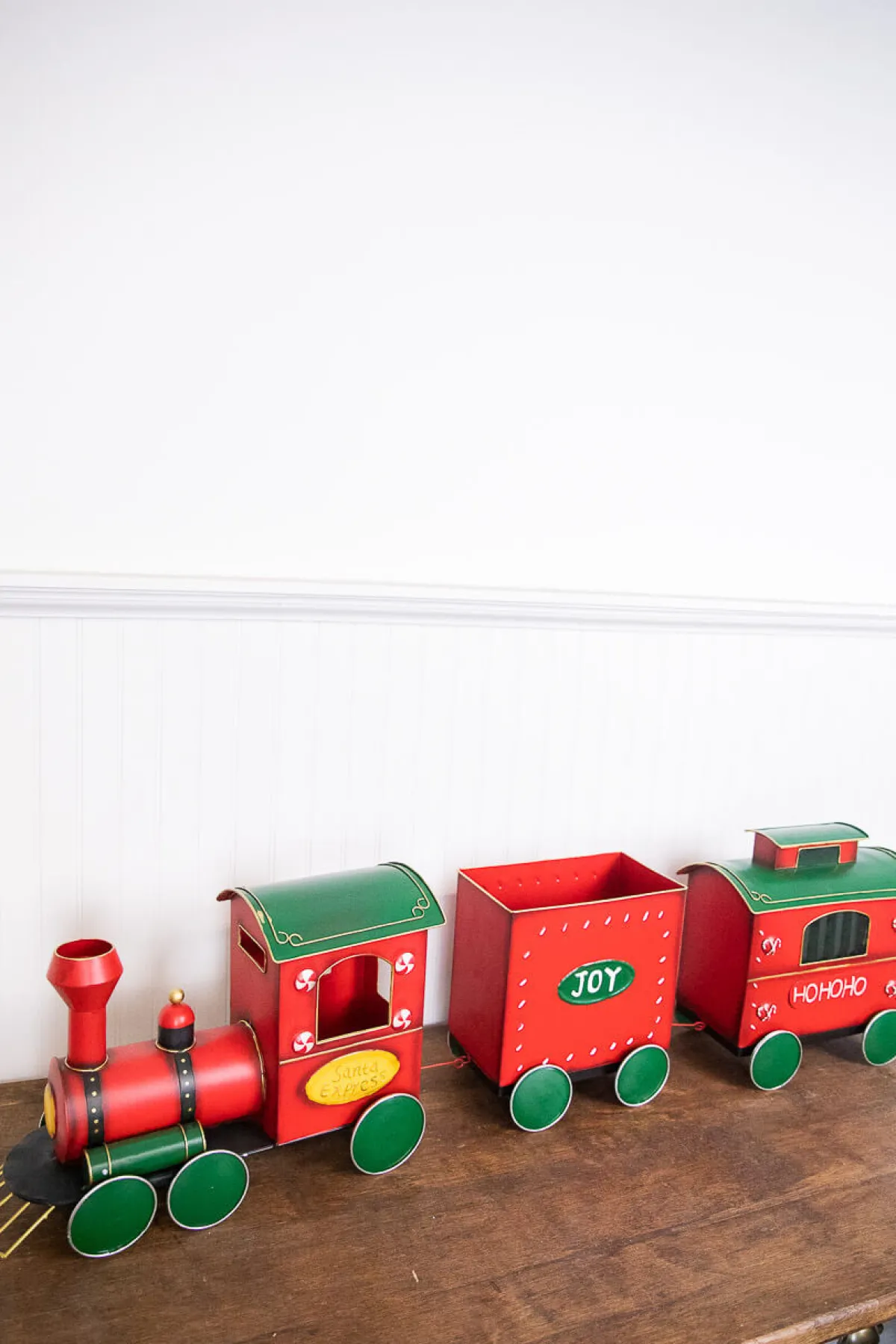Decorator's Warehouse Christmas Accents^53” Metal Holiday Santa Express Train - Set Of 3