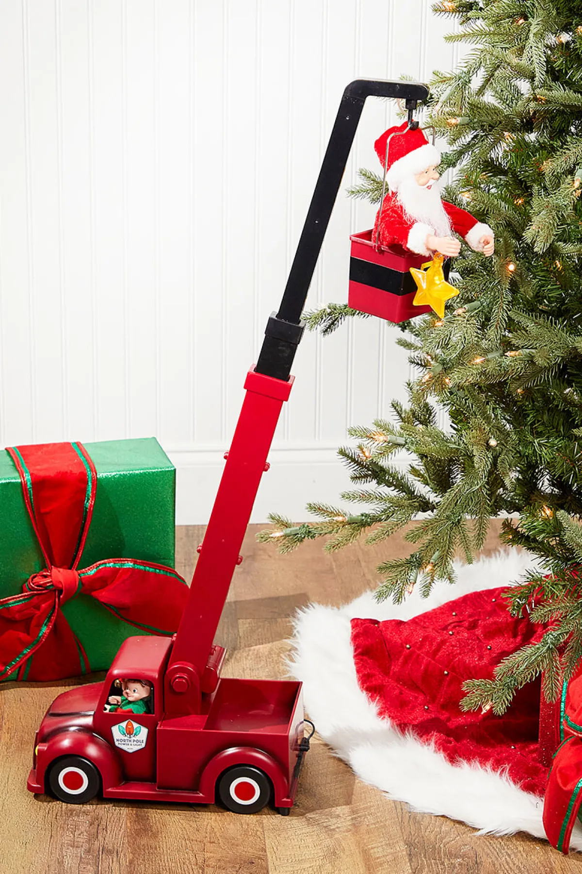 Decorator's Warehouse Christmas Accents^43" Mr. Christmas Animated North Pole Lighting Crew