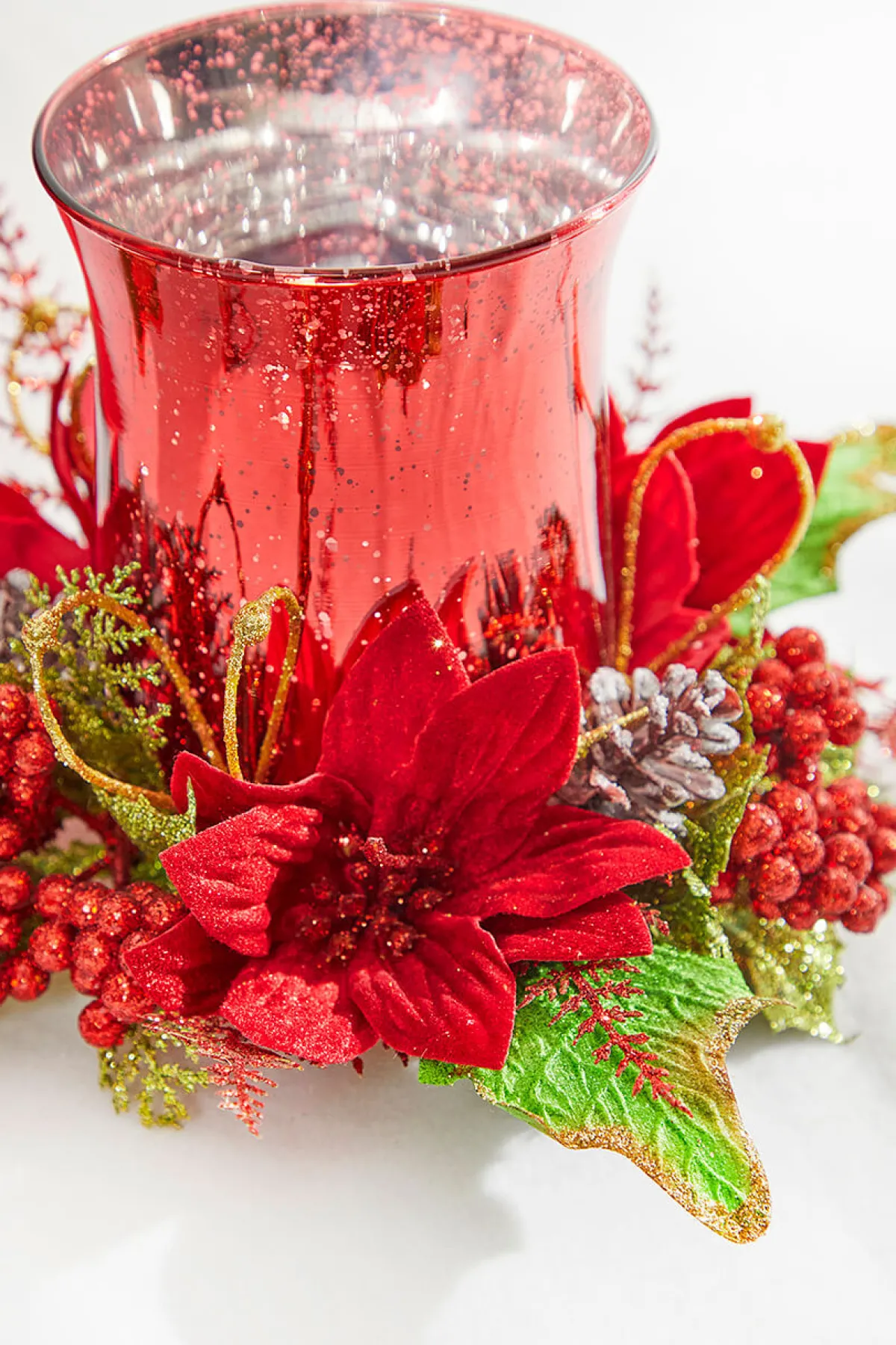 Decorator's Warehouse Christmas Accents^6" Poinsettia & Pine Centerpiece