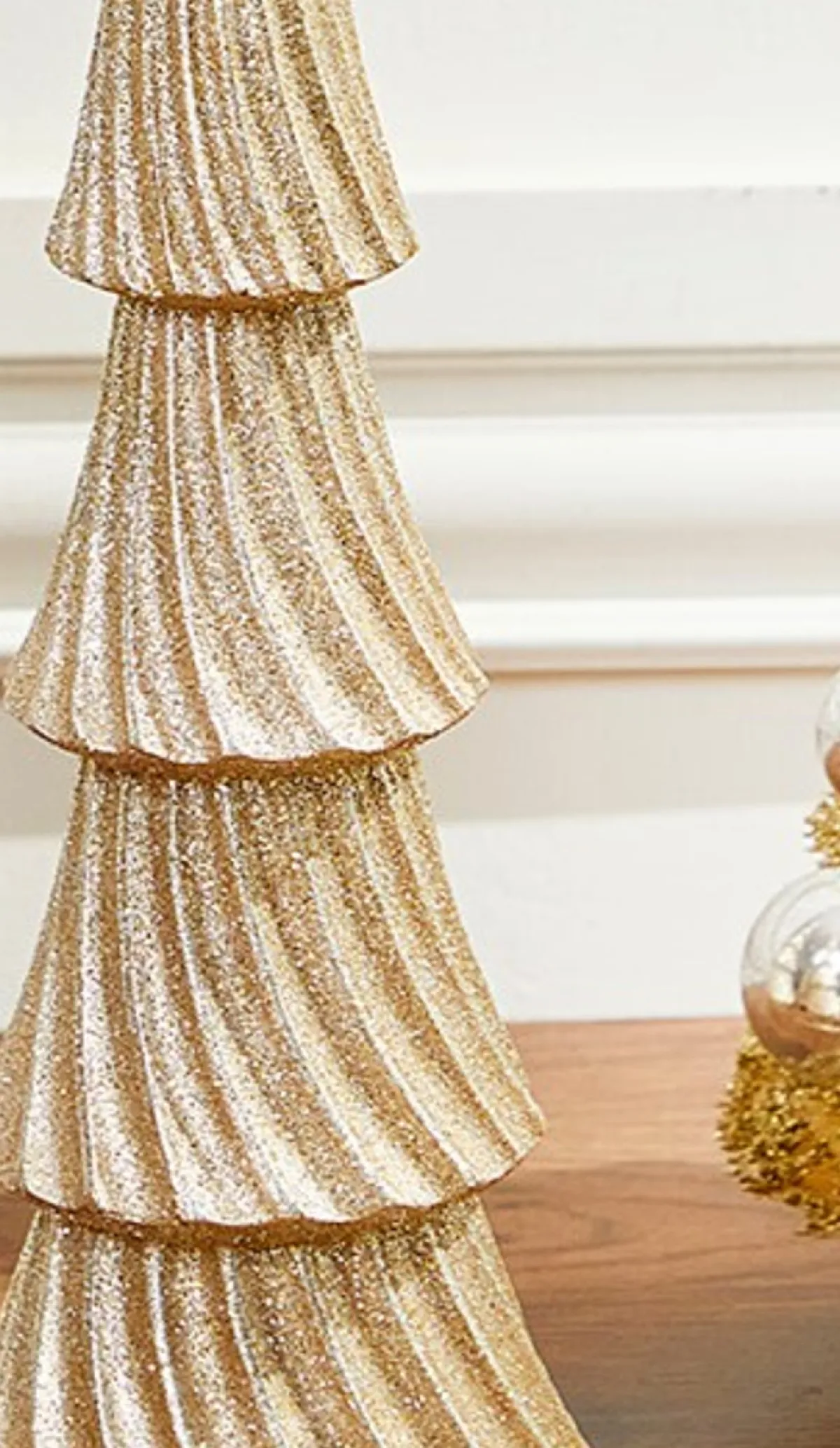 Decorator's Warehouse Christmas Accents^14" Resin Modern Tree