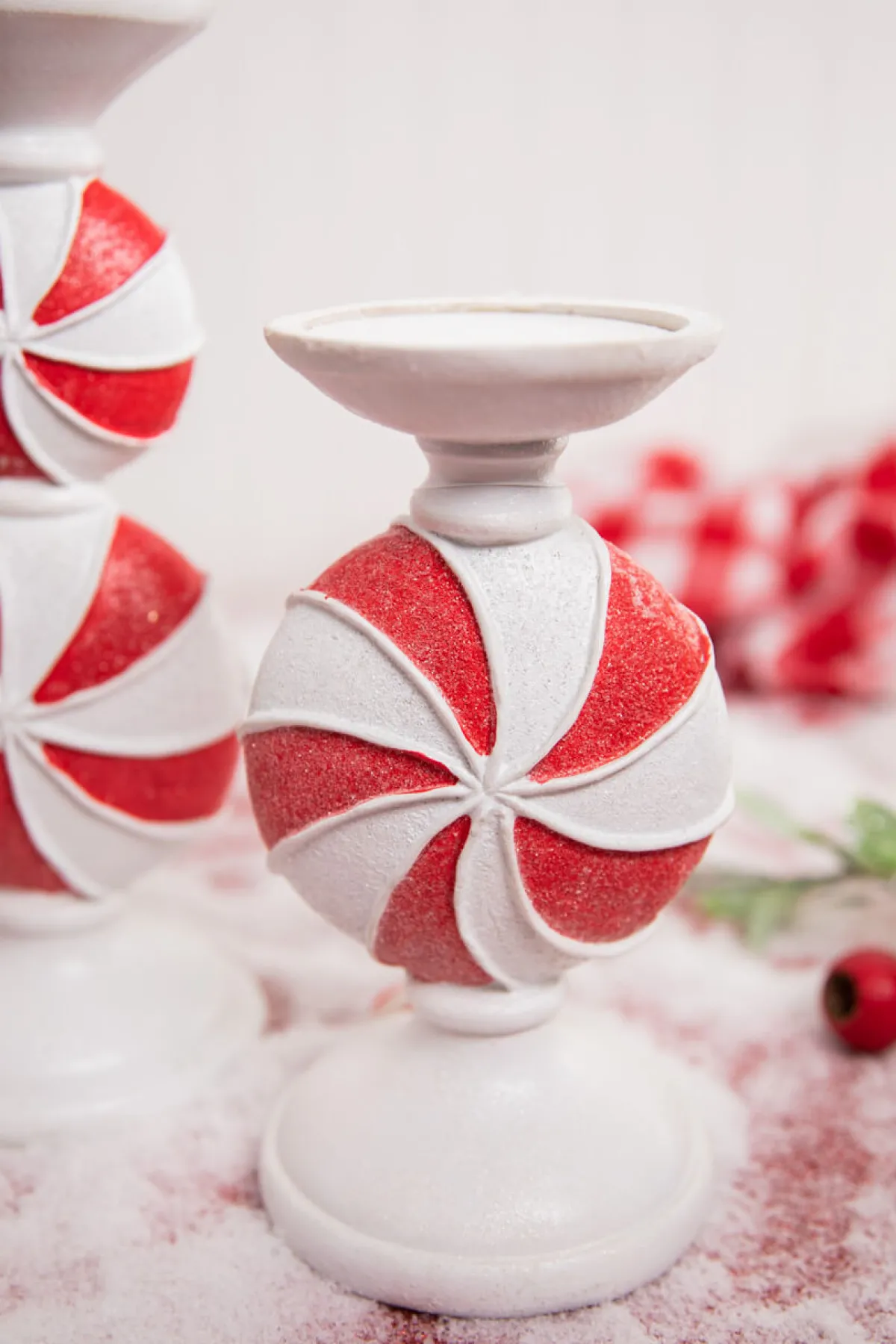Decorator's Warehouse Christmas Accents^9” Resin Peppermint Candy Candle Holder