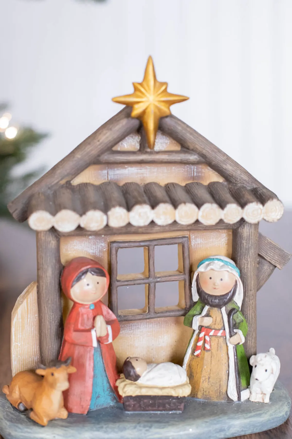 Decorator's Warehouse Christmas Accents^9” Resin Traditional Kid Nativity Scene