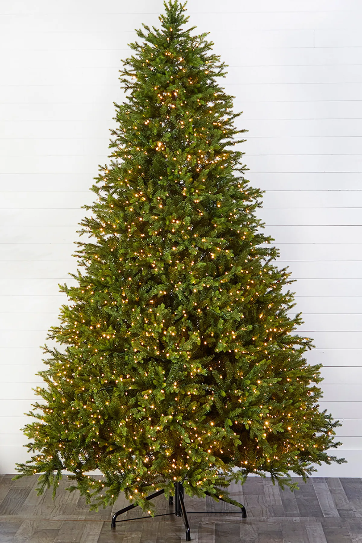 Decorator's Warehouse Christmas Trees|Christmas Trees^10' Southern Fir With 3000 3mm Lights