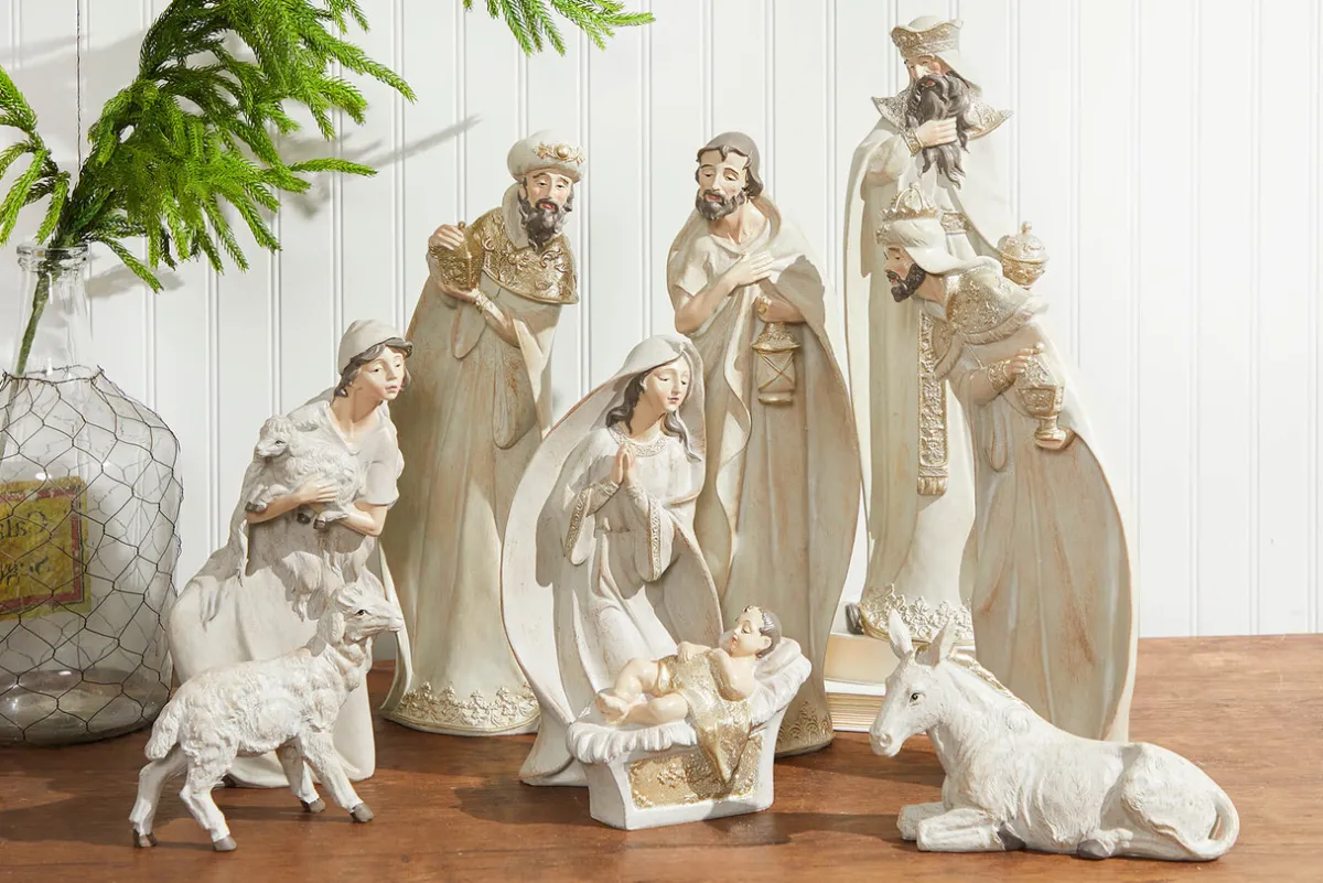 Decorator's Warehouse Christmas Accents^7-18" Whitewash Nativity With Gold Trim - Set Of 9
