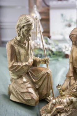 Decorator's Warehouse Christmas Accents^Elegant Nativity Set - 3 Pieces