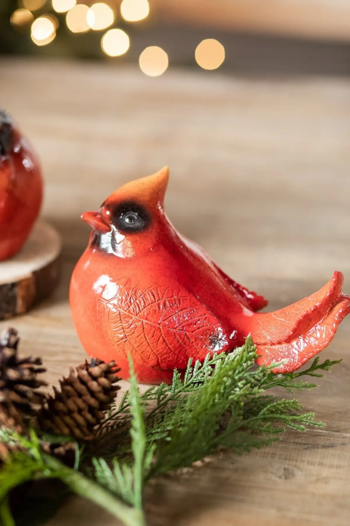 Decorator's Warehouse Christmas Accents^Large Resin Cardinal Figurine