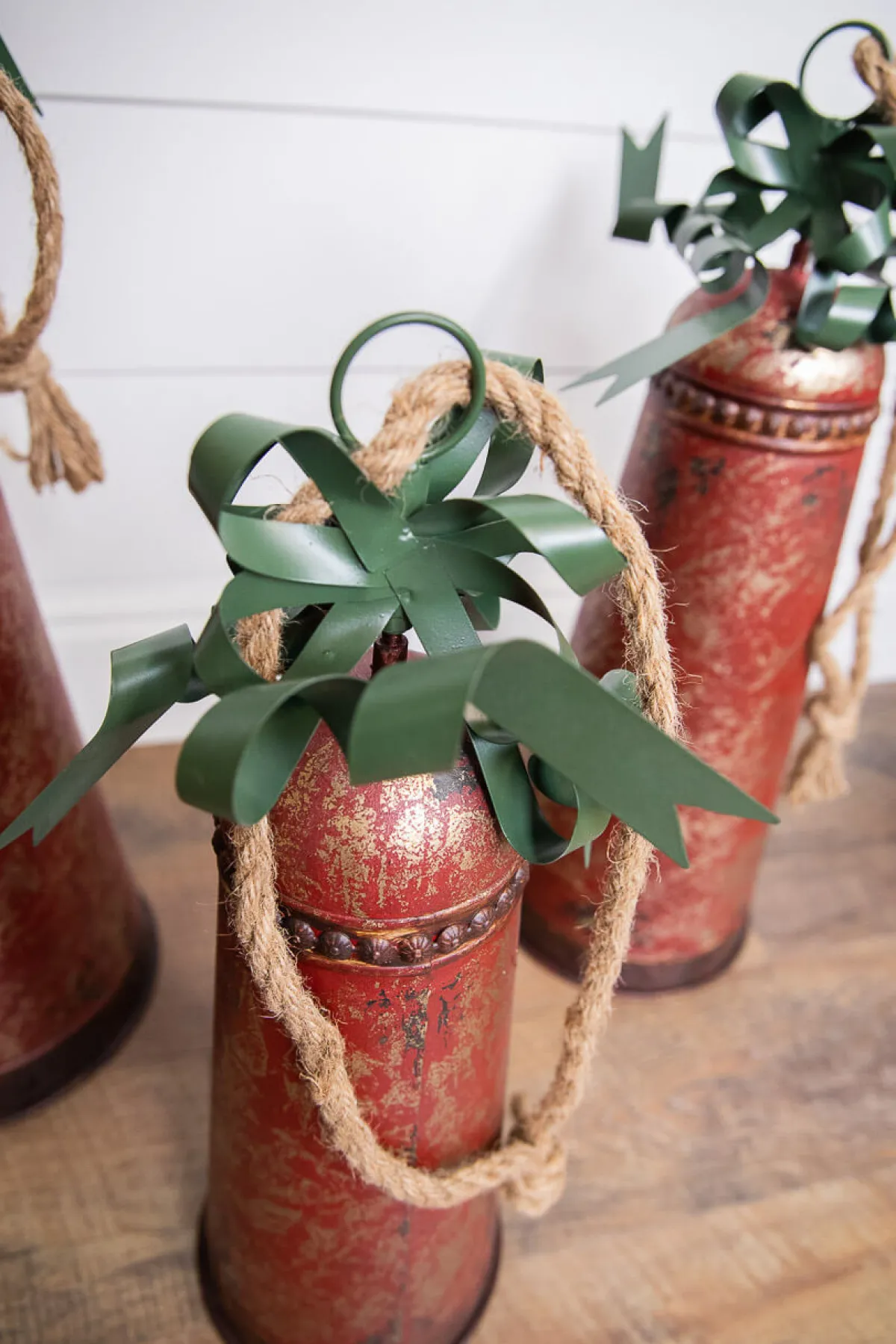 Decorator's Warehouse Christmas Accents^Metal Holiday Bells With Bow & Jute Hanger - Set Of 3