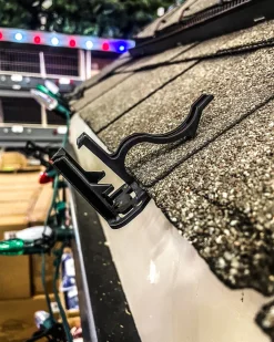 Decorator's Warehouse Accessories|Clips & Stakes^Shingle V-Clip